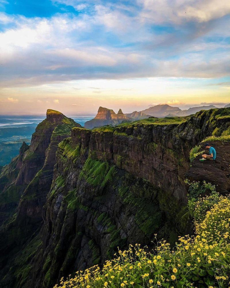Harishchandragad Trek